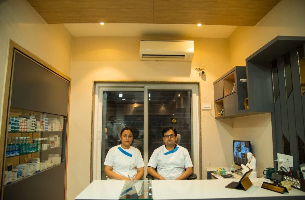 Dentist, food for strong teeth
